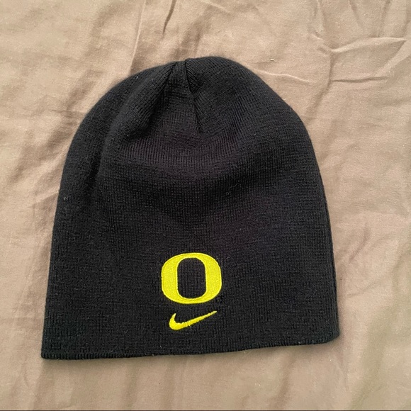Nike Oregon Ducks Rose Bowl Beanie Hat